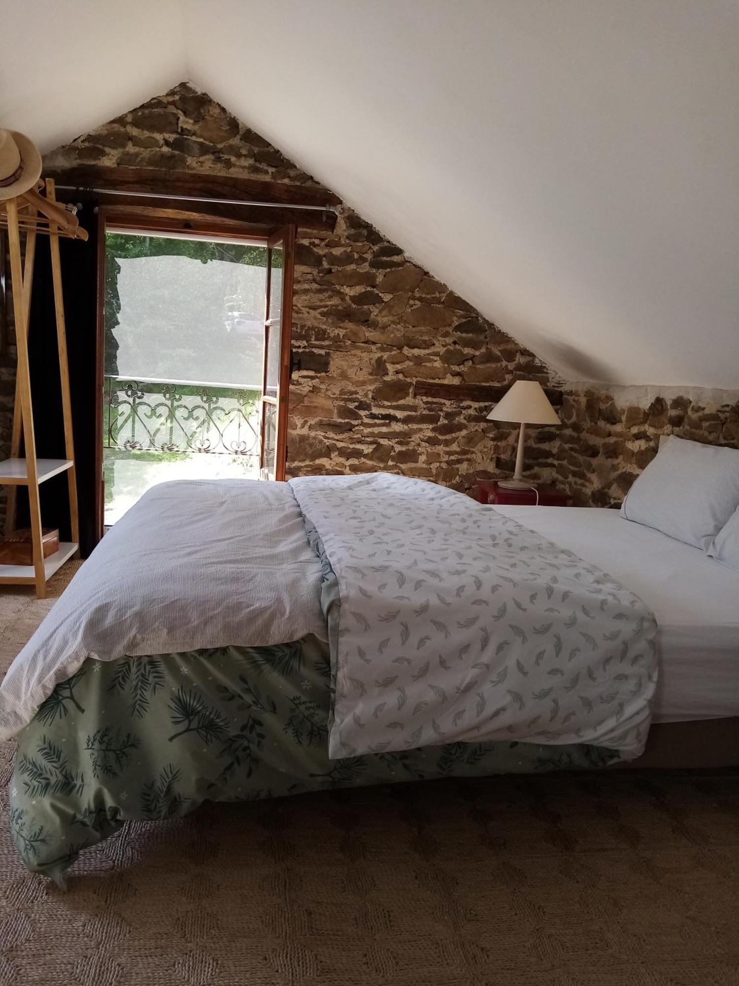 Chambre D Hotes Dans Maisonnette Independante Saint-Sornin-Lavolps Экстерьер фото
